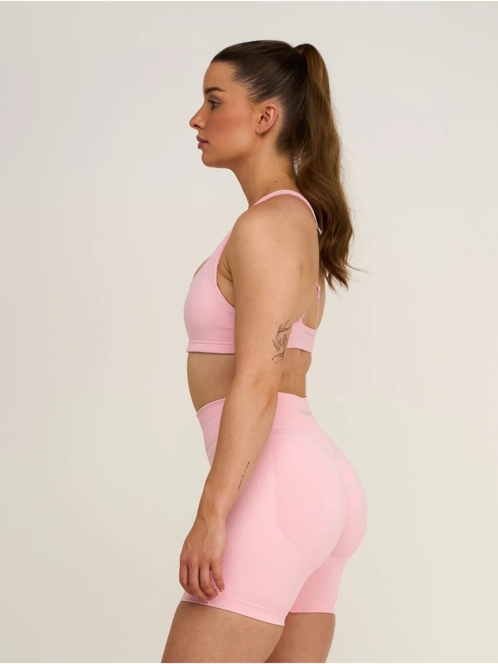 Thrivin Seamless Light Pink booty lifting Ribbed High-Waist Shorts Set